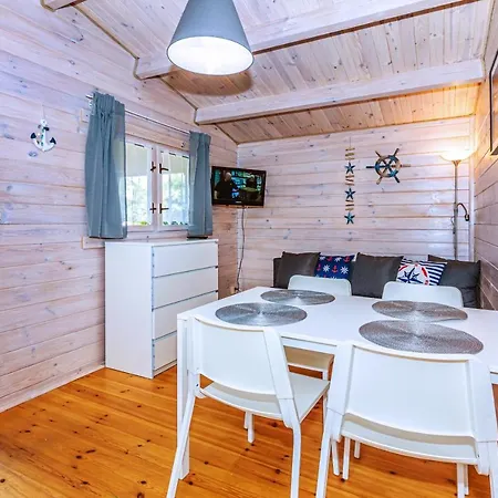 Dantom 山林小屋 *